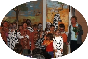 Brigitte Waldherr mit Schusterkindern - Aufnahmen vom 28.3.2009 - Aula Wilhelminenschule